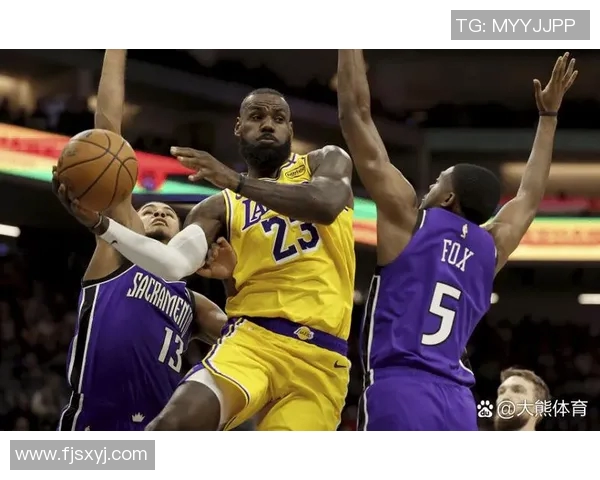 勇士近1个月3场比赛只输1分,比本赛季任何球队都多