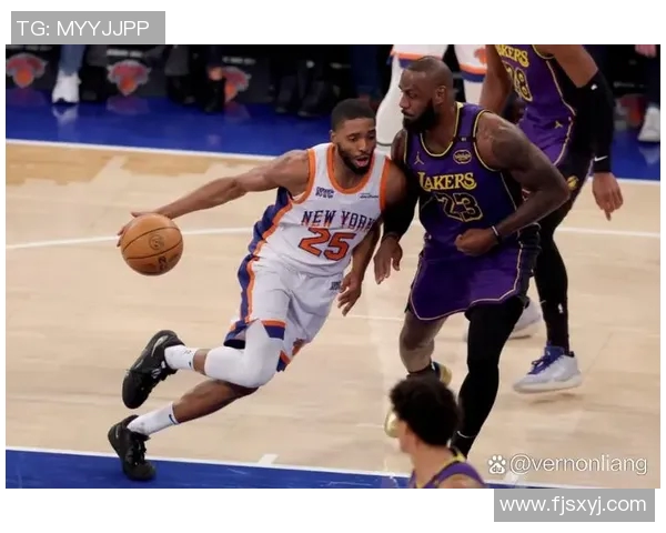 状态火热!阿夫迪亚24中13轰开拓者生涯新高41分